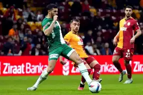 Galatasaray-Konyaspor: İlk Yarı Golsüz Berabere