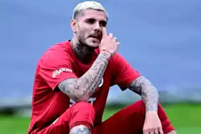 Galatasaray, Icardi'nin Süper Lig Sözleşmesini Dondurdu