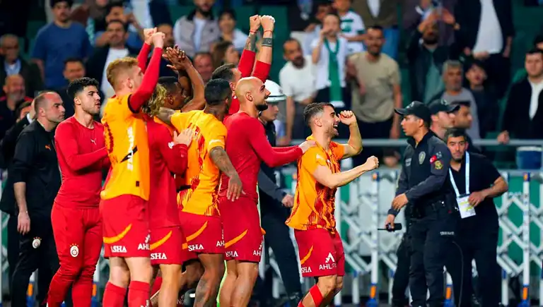 Galatasaray'ın Sağlam Savunması Liderliğe Yol Açıyor!